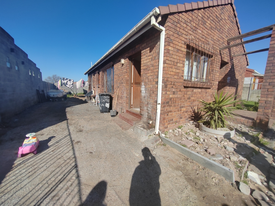 3 Bedroom Property for Sale in Hillview Western Cape